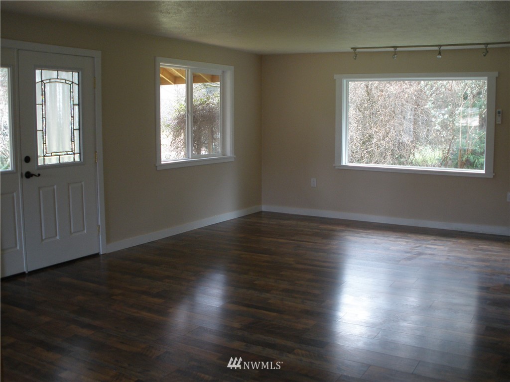997 Elochoman Valley Road Cathlamet, WA 98612 - Photo 32 of 40 Gallery Image 32