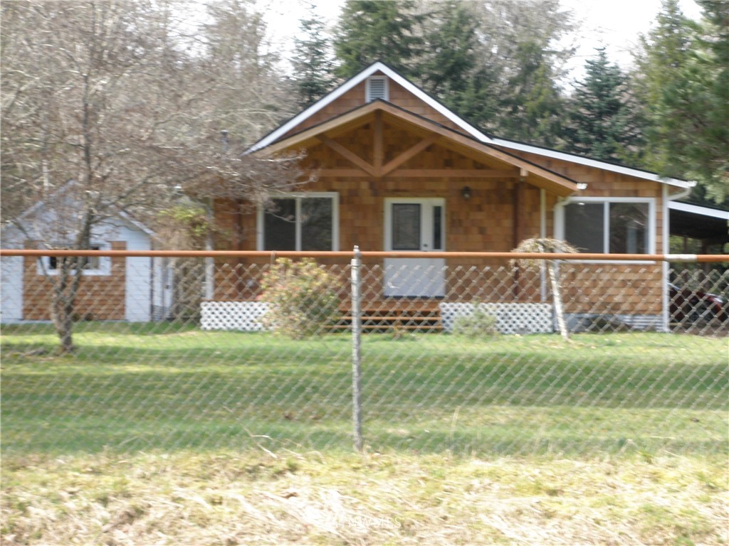 997 Elochoman Valley Road Cathlamet, WA 98612 - Photo 6 of 40 Gallery Image 6