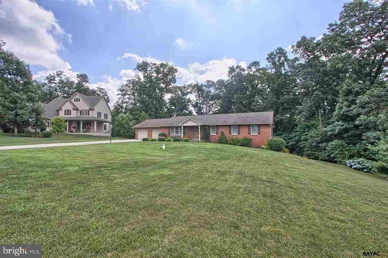 112 Chelsea Way York, PA 17406 - Photo 20 of 26 Gallery Image 20
