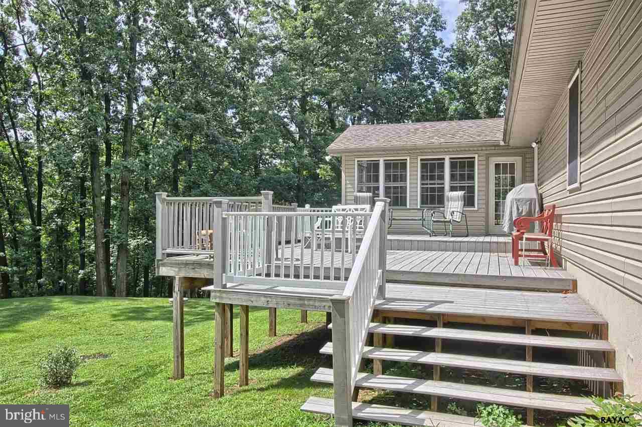 112 Chelsea Way York, PA 17406 - Photo 21 of 26 Gallery Image 21