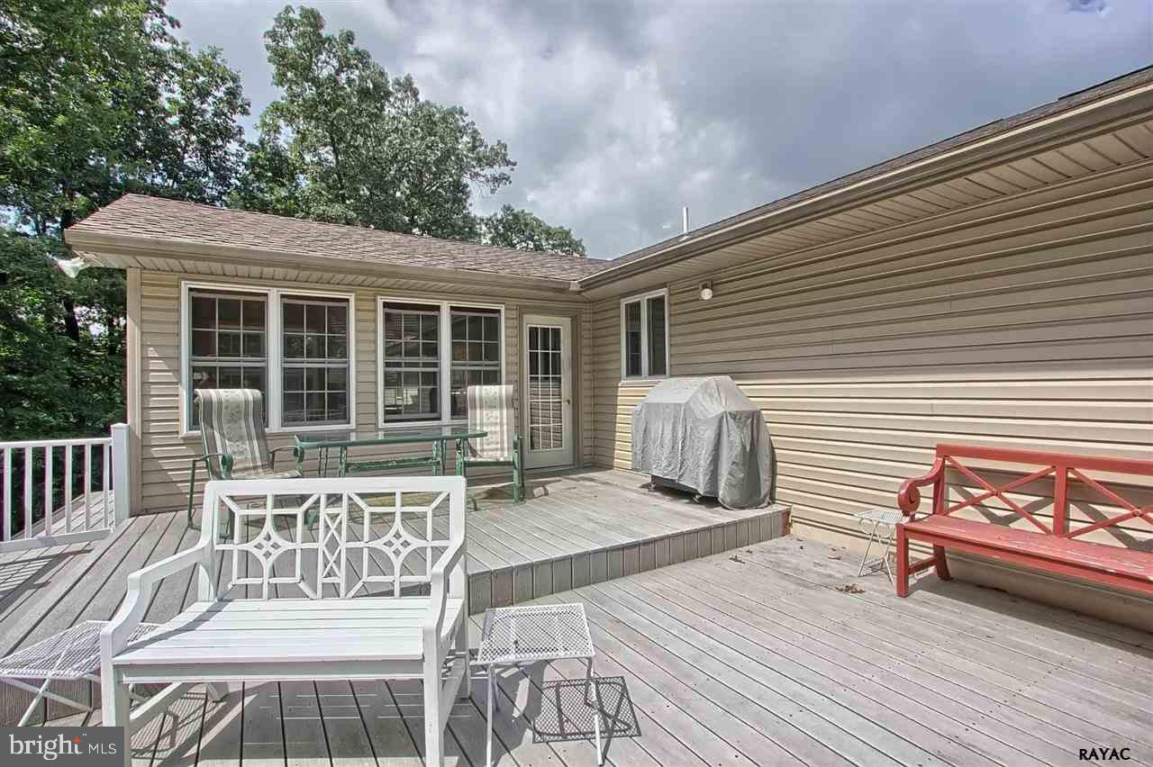 112 Chelsea Way York, PA 17406 - Photo 23 of 26 Gallery Image 23