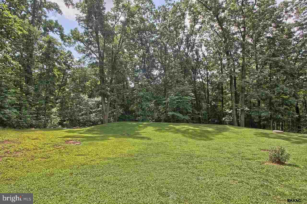 112 Chelsea Way York, PA 17406 - Photo 26 of 26 Gallery Image 26