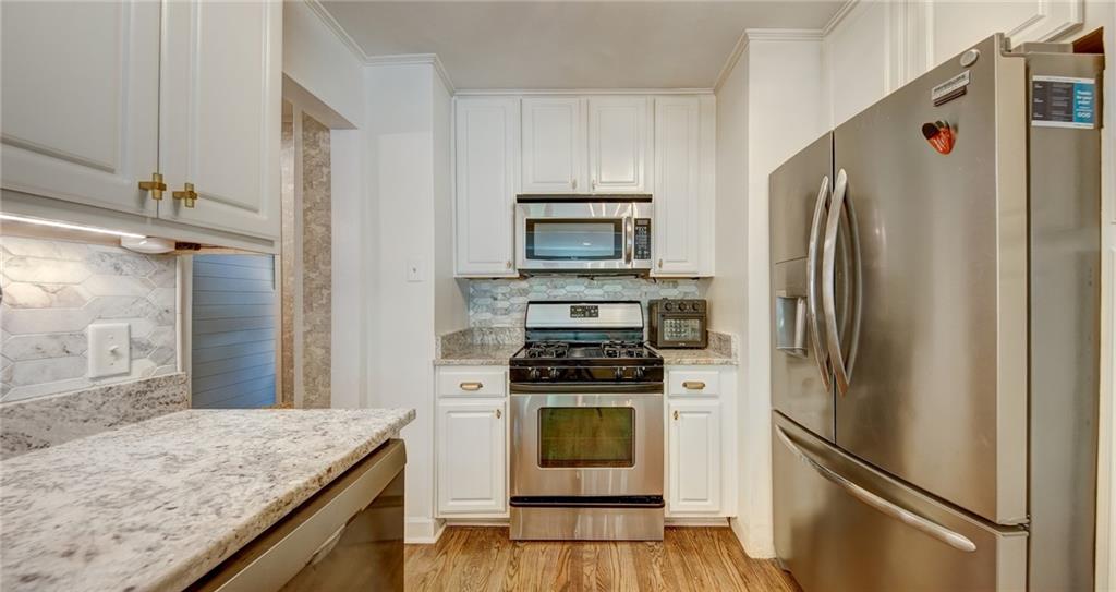 1851 Hickory Road Atlanta, GA 30341 - Photo 16 of 45