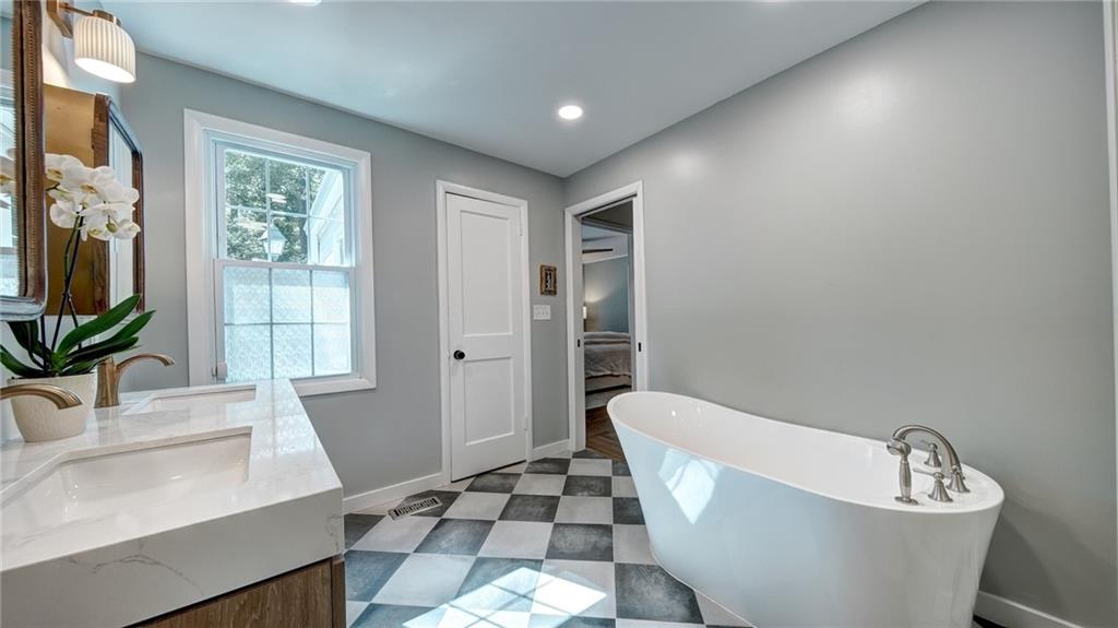 1851 Hickory Road Atlanta, GA 30341 - Photo 31 of 45