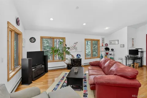 $925,000 | 6343 South Betty Lane, Evergreen, CO 80439