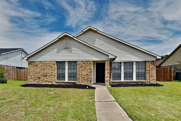 $2,375 | 4144 Newton Street, The Colony, TX 75056