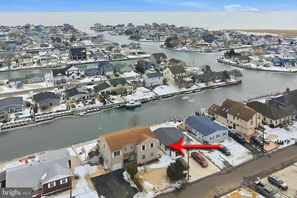 an aerial view of a houses