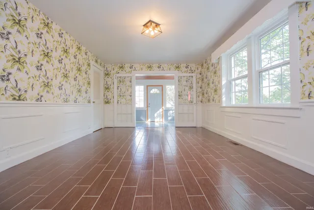 $330,000 | 9051 Middle Mt Vernon Road, Mount Vernon, IN 47620