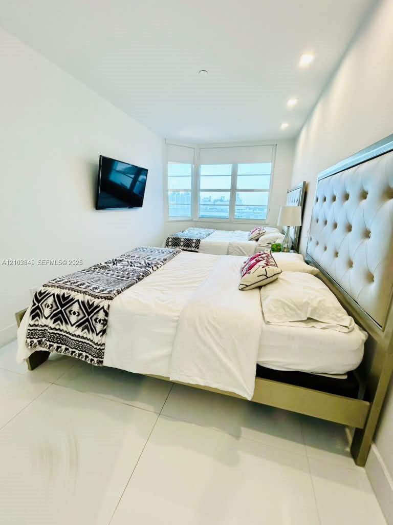 100 Lincoln Road, Unit 1645 Miami Beach, FL 33139 - Photo 7 of 13 Gallery Image 7