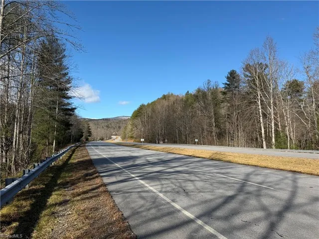 $535,000 | 421 West Purlear Nc 28665, Deep Gap, NC 28618