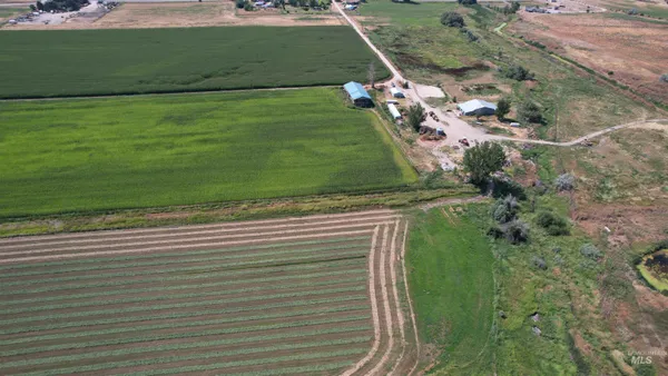 $2,000,000 | 5448 West Black Canyon Highway, Emmett, ID 83617