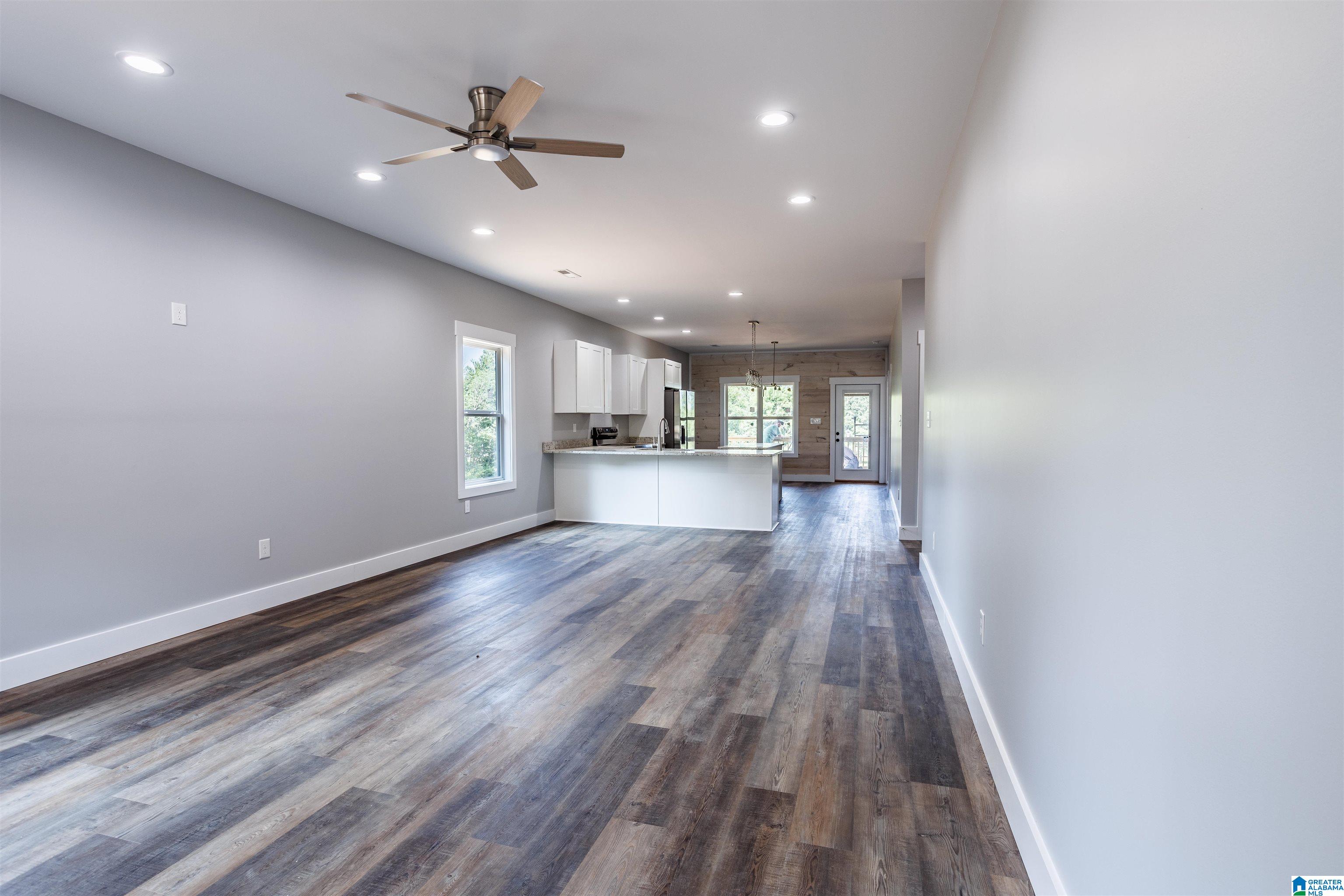 4102 Alford Bend Road Hokes Bluff, AL 35905 - Photo 8 of 38