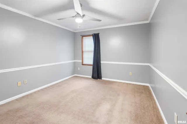 $129,000 | 1200 Academy Street, Eldorado, IL 62930