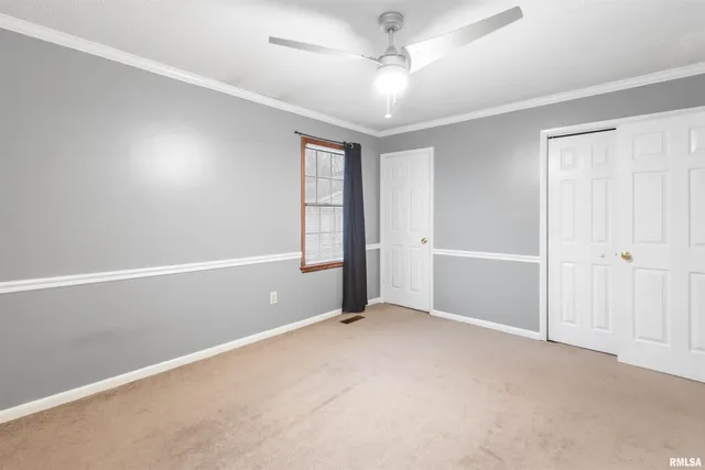 $129,000 | 1200 Academy Street, Eldorado, IL 62930