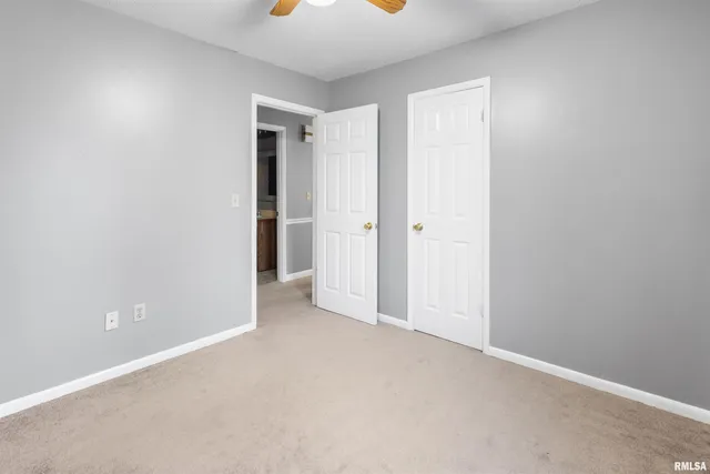 $129,000 | 1200 Academy Street, Eldorado, IL 62930