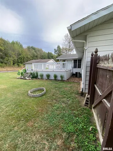 $129,000 | 1200 Academy Street, Eldorado, IL 62930