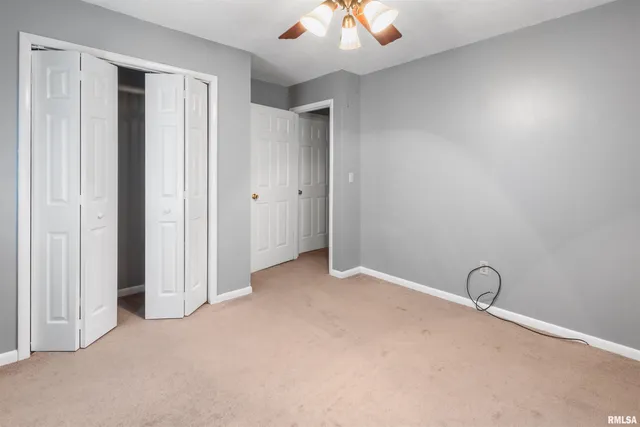 $129,000 | 1200 Academy Street, Eldorado, IL 62930