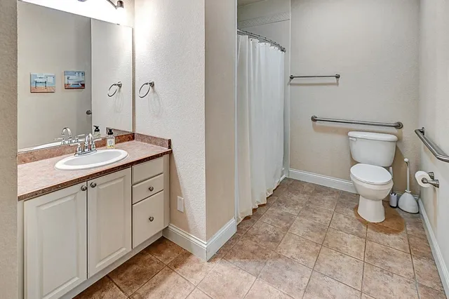 $185,000 | 955 Liberty Boulevard, Unit 103, Sun Prairie, WI 53590