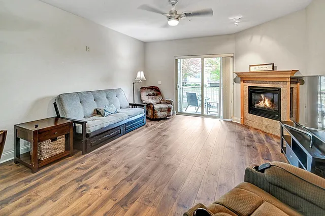 $185,000 | 955 Liberty Boulevard, Unit 103, Sun Prairie, WI 53590