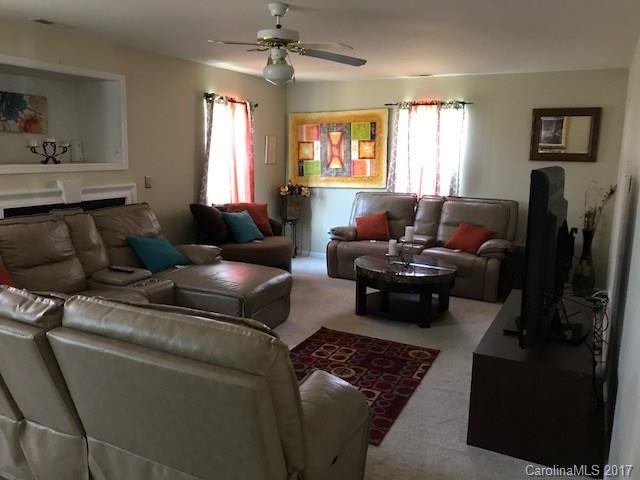 4457 Mariannes Ridge Road Charlotte, NC 28273 - Photo 3 of 15 Gallery Image 3