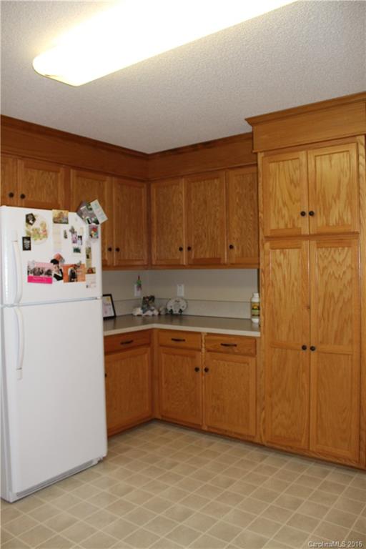 625 Shoal Road Lincolnton, NC 28092 - Photo 7 of 21 Gallery Image 7