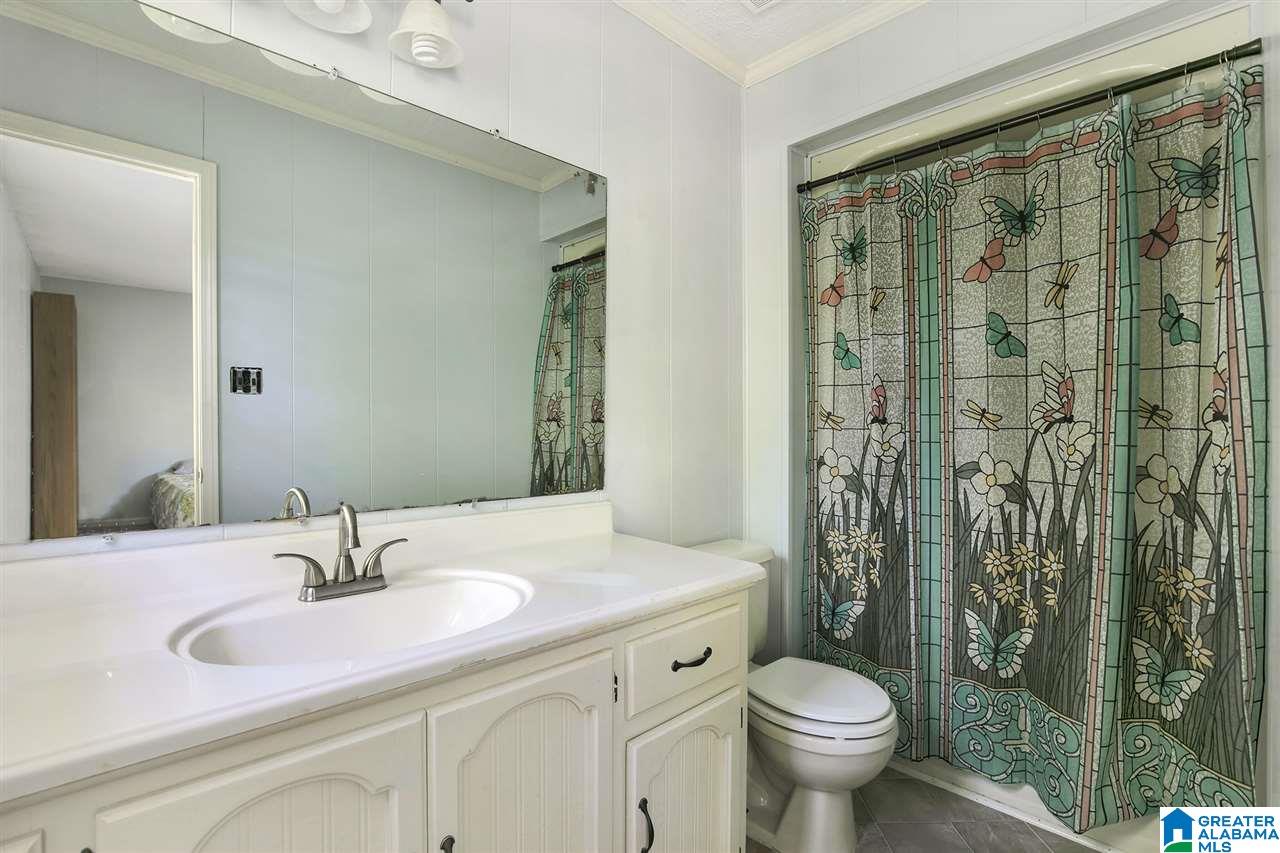 124 West Shugart Ridge Road Gardendale, AL 35071 - Photo 18 of 28 Gallery Image 18