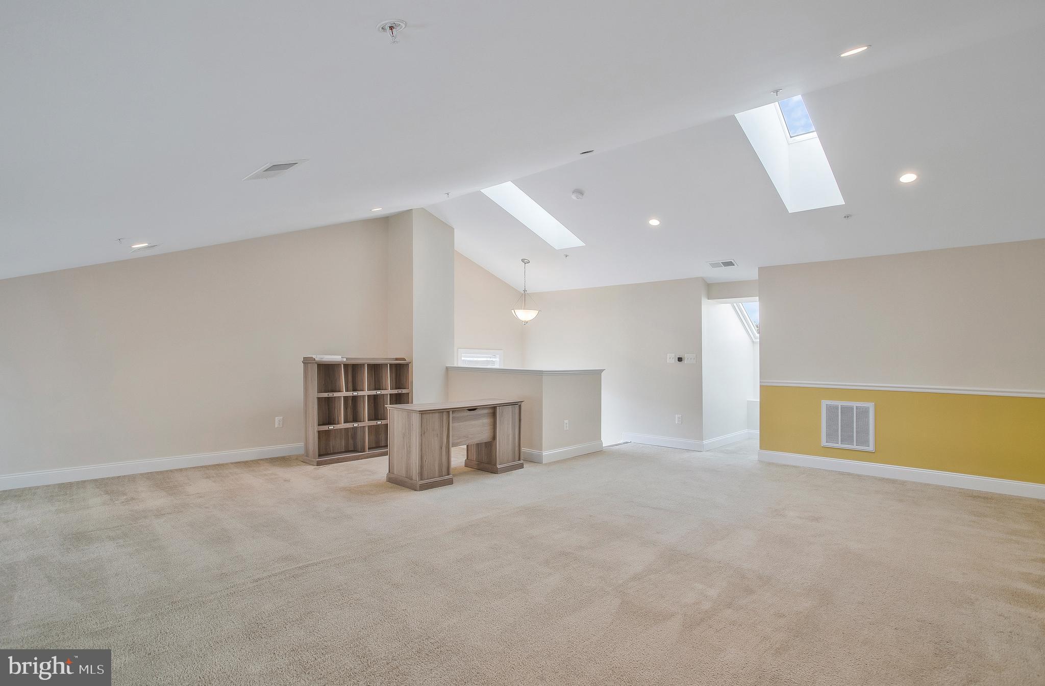 7691 Elmcrest Road Hanover, MD 21076 - Photo 33 of 46