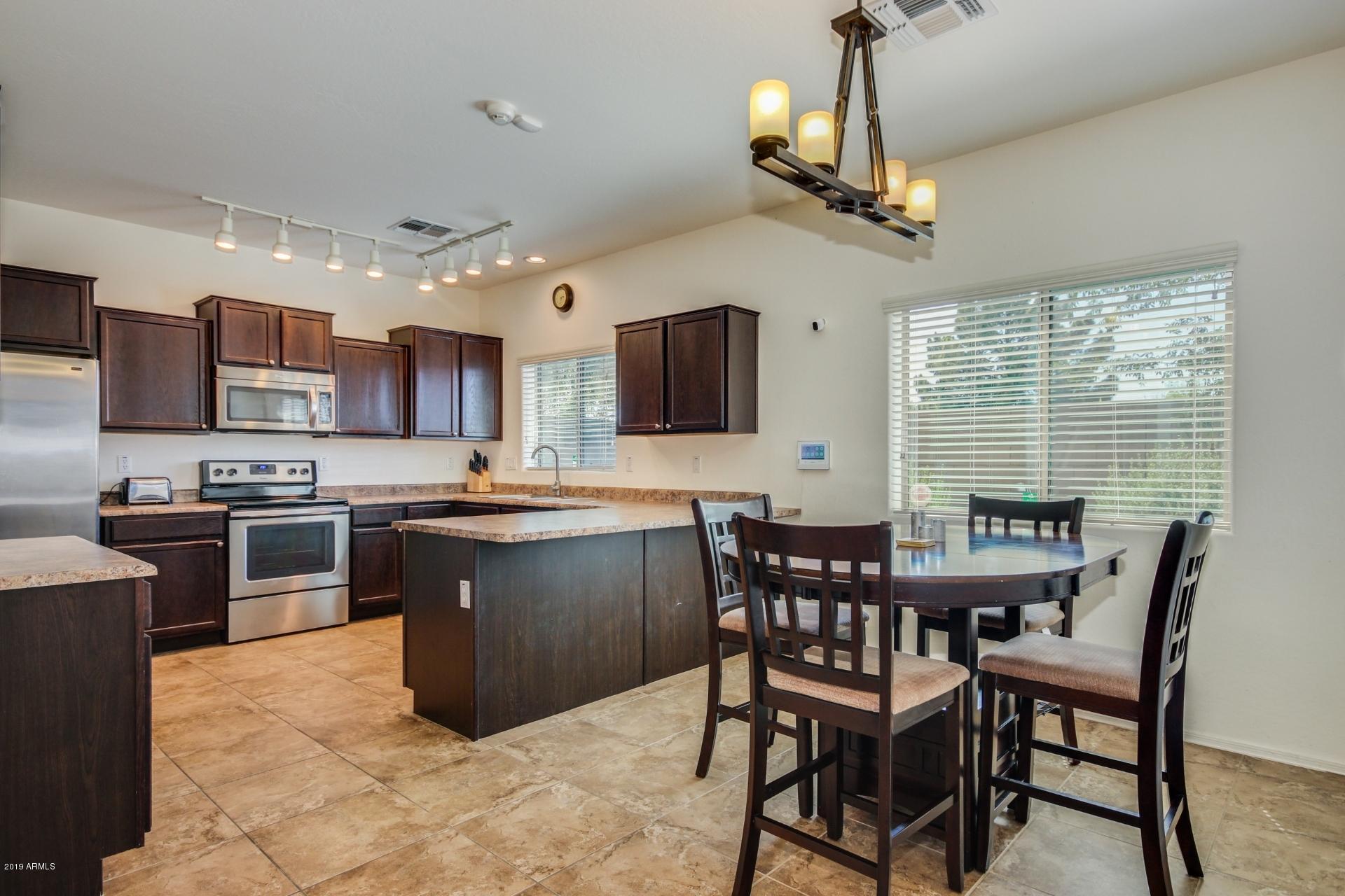 10225 West Camelback Road, Unit 28 Phoenix, AZ 85037 - Photo 6 of 22 0006-Camelback (6)