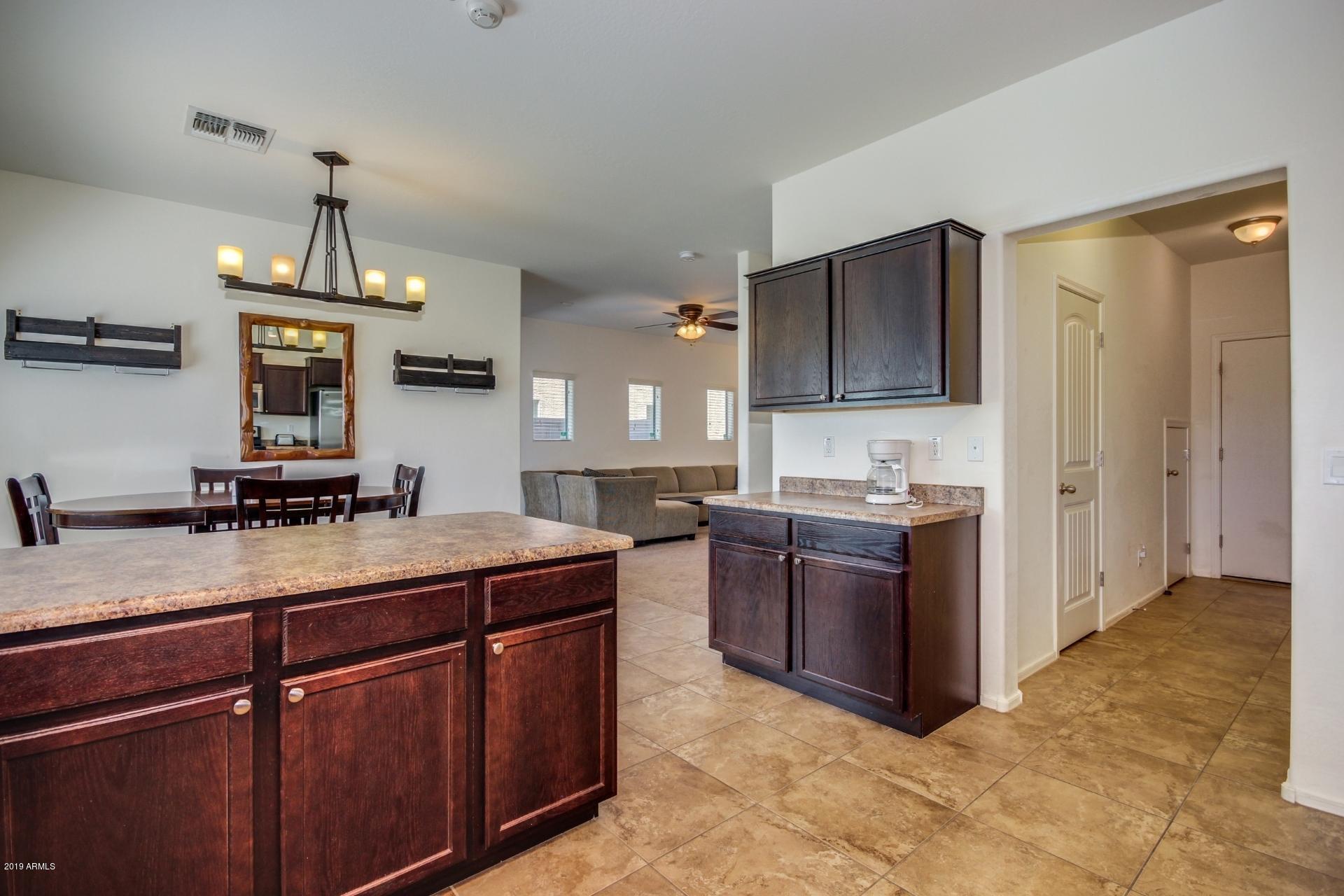 10225 West Camelback Road, Unit 28 Phoenix, AZ 85037 - Photo 10 of 22 0010-Camelback (10)
