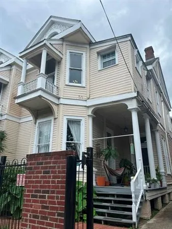 $1,850 | 1715 Jackson Avenue, Unit B, New Orleans, LA 70113