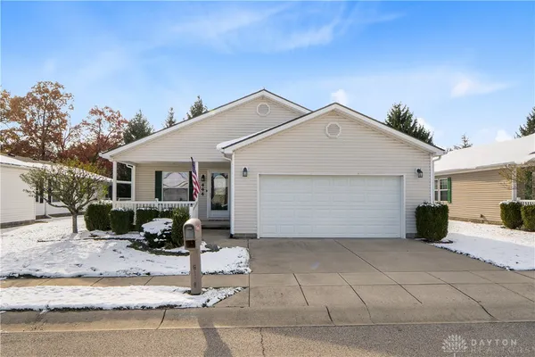 $165,900 | 444 Park Hills Drive, Unit 54, Fairborn, OH 45324