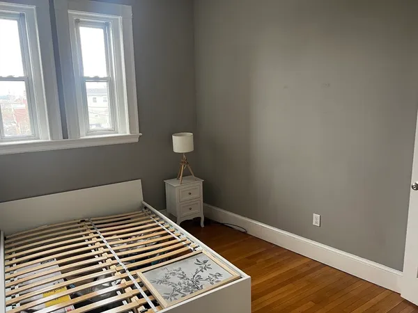 $2,600 | 267 Washington Avenue, Unit 5, Winthrop, MA 02152