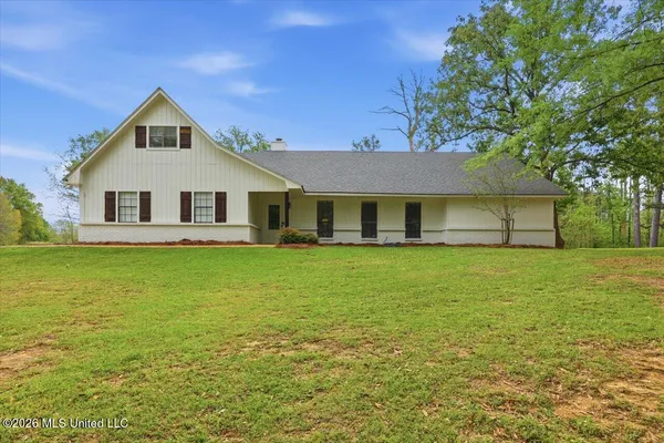 $289,900 | 106 Oakridge Cove, Clinton, MS 39056