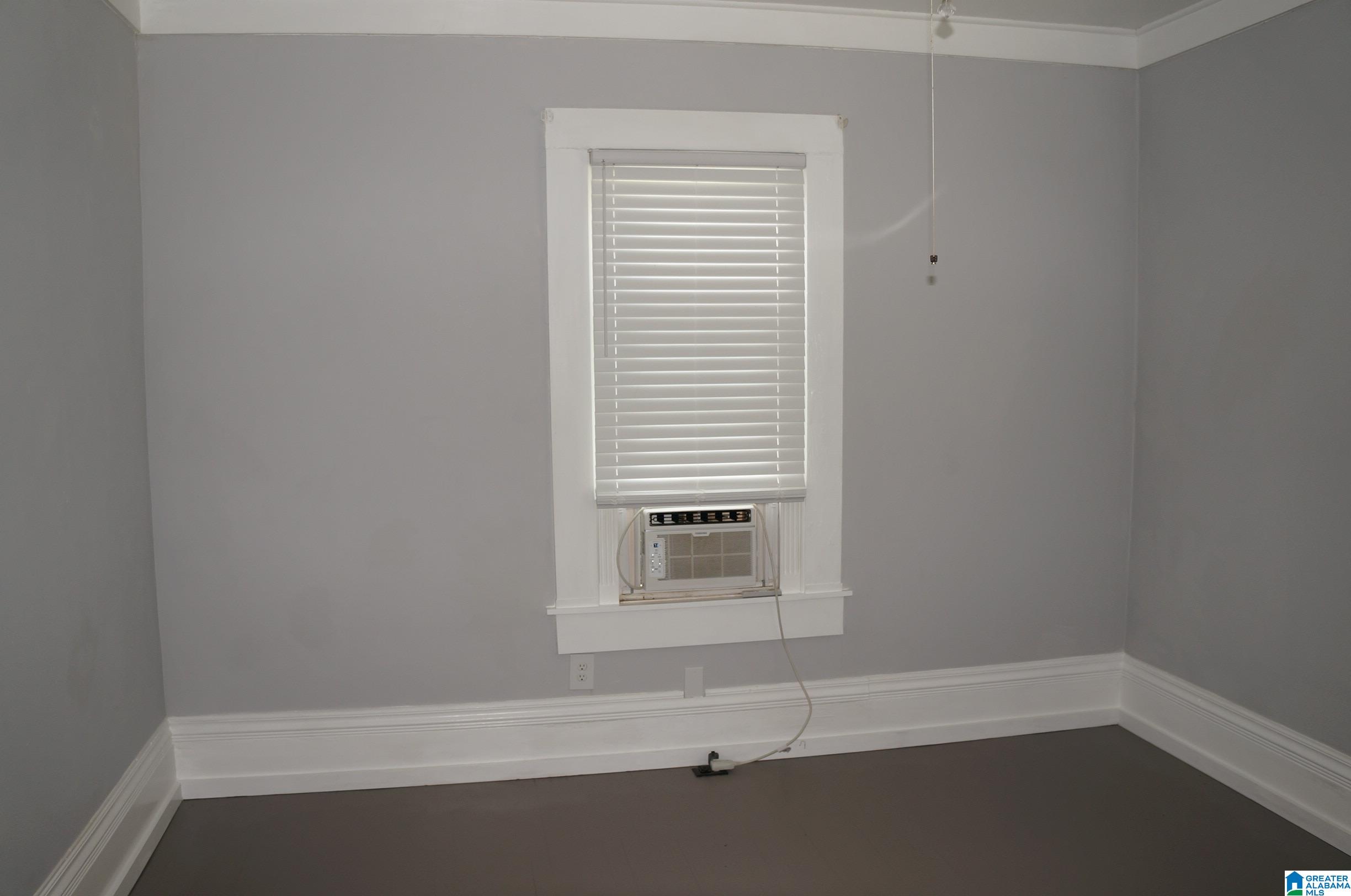 304 East 3rd Street Sylacauga, AL 35150 - Photo 25 of 40