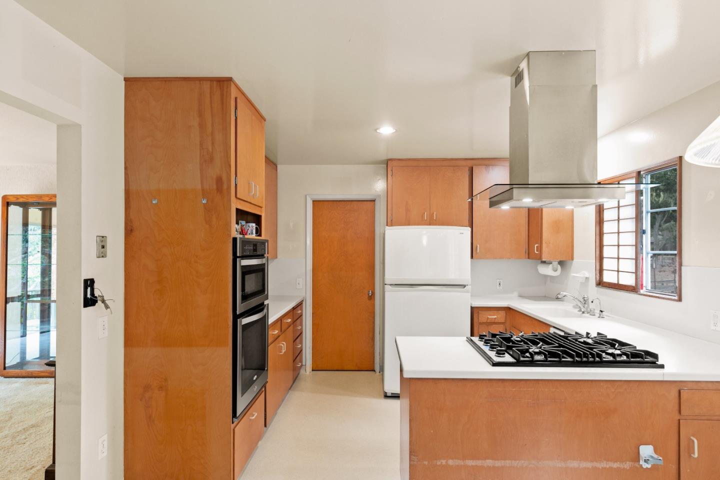 1142 Chaparral Road Pebble Beach, CA 93953 - Photo 8 of 25 Gallery Image 8