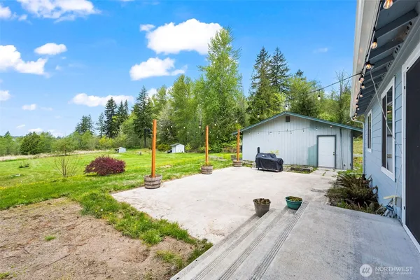 $745,000 | 11211 Clear Lake North Road East, Eatonville, WA 98328