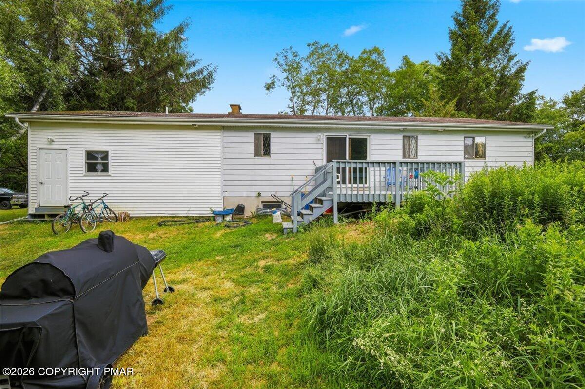 2631 Mountain Road Stroudsburg, PA 18360 - Photo 4 of 41 07-Photo-6