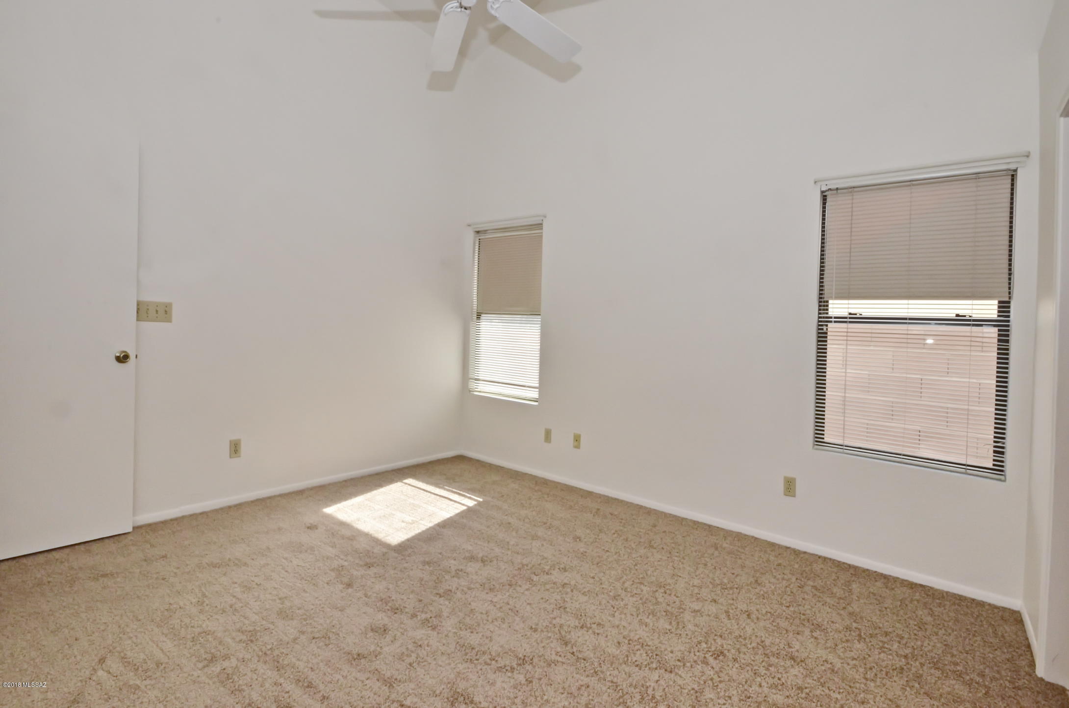 440 South Ridgefield Avenue Tucson, AZ 85748 - Photo 10 of 24