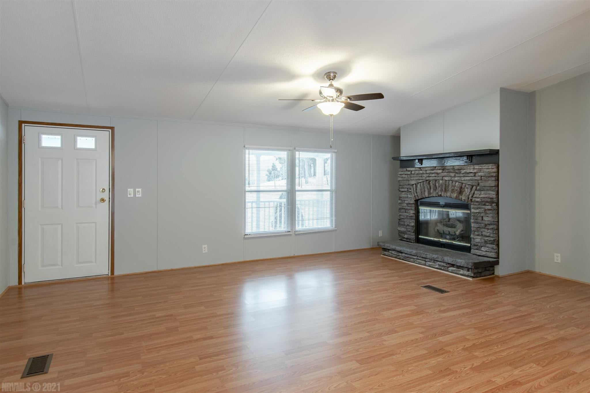 960 Brickyard Road Pembroke, VA 24136 - Photo 14 of 37 Gallery Image 14
