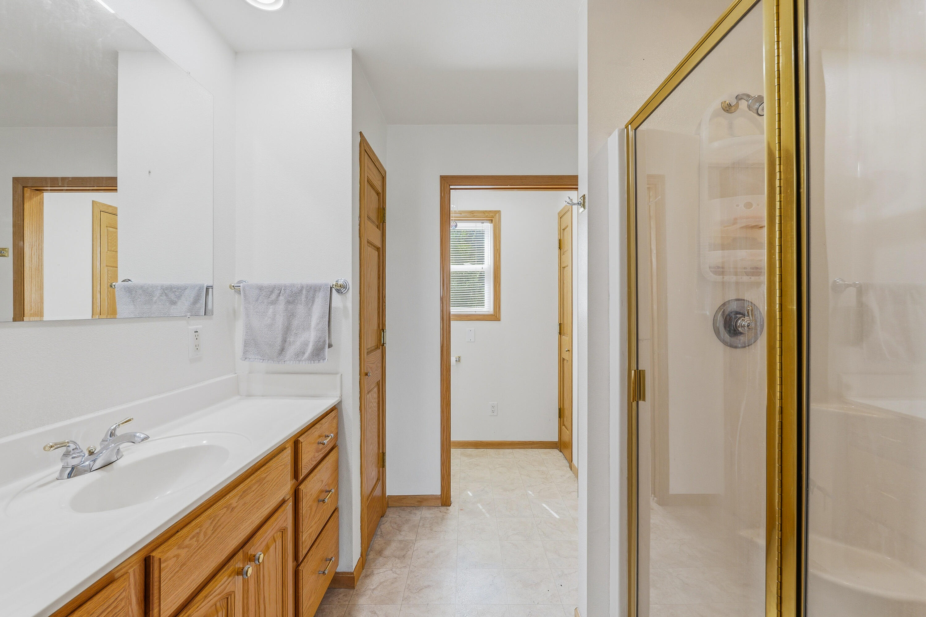 W2632 Fox Lane Montello, WI 53949 - Photo 22 of 32 Bathroom