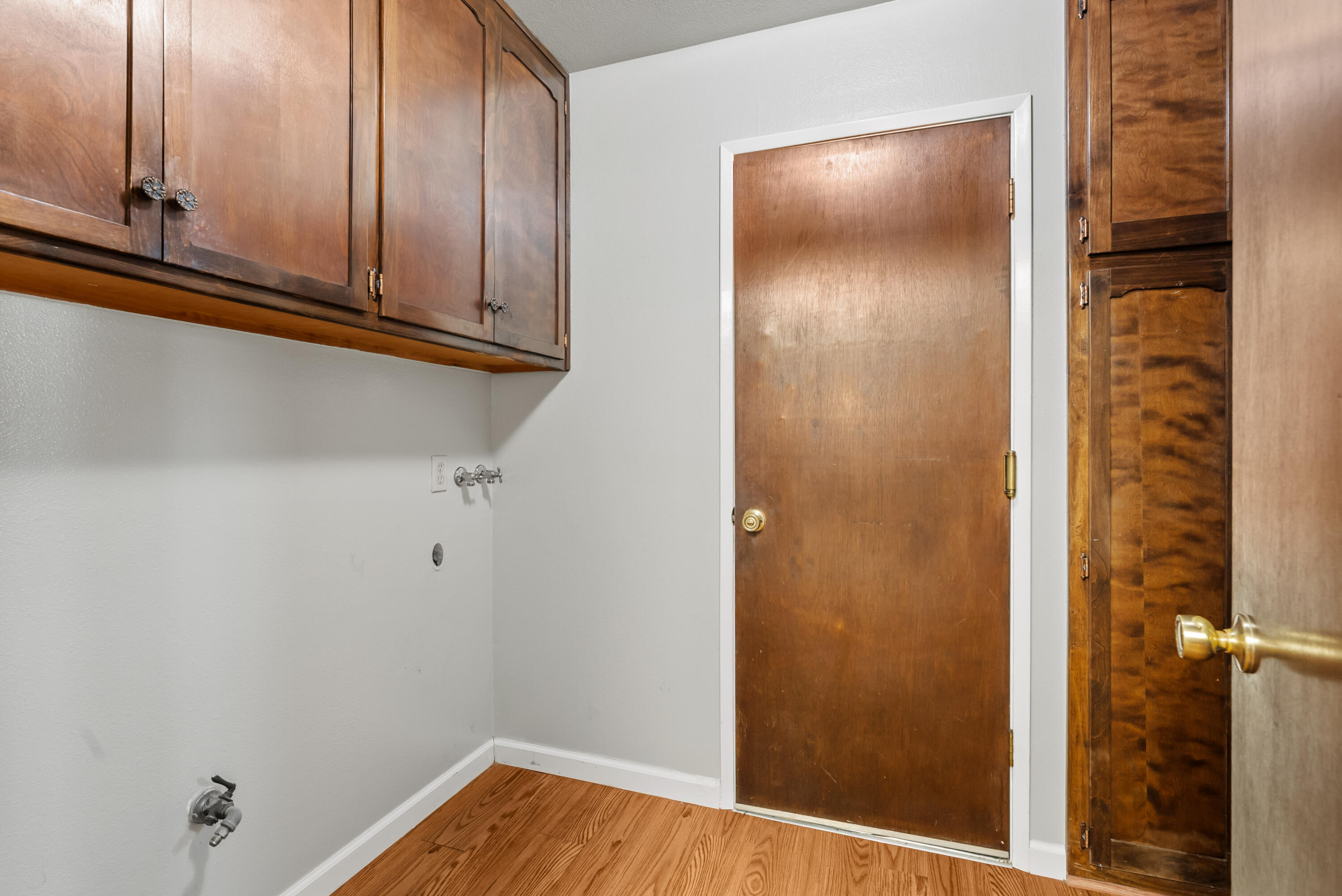 6812 Riata Drive Redding, CA 96002 - Photo 28 of 42 a view of front door