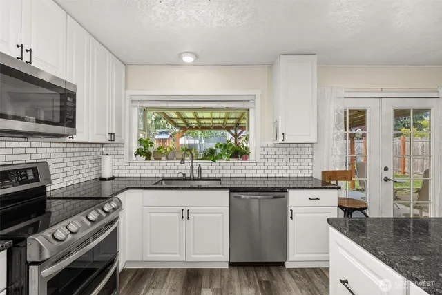 $399,900 | 615 Oakland Avenue, Centralia, WA 98531