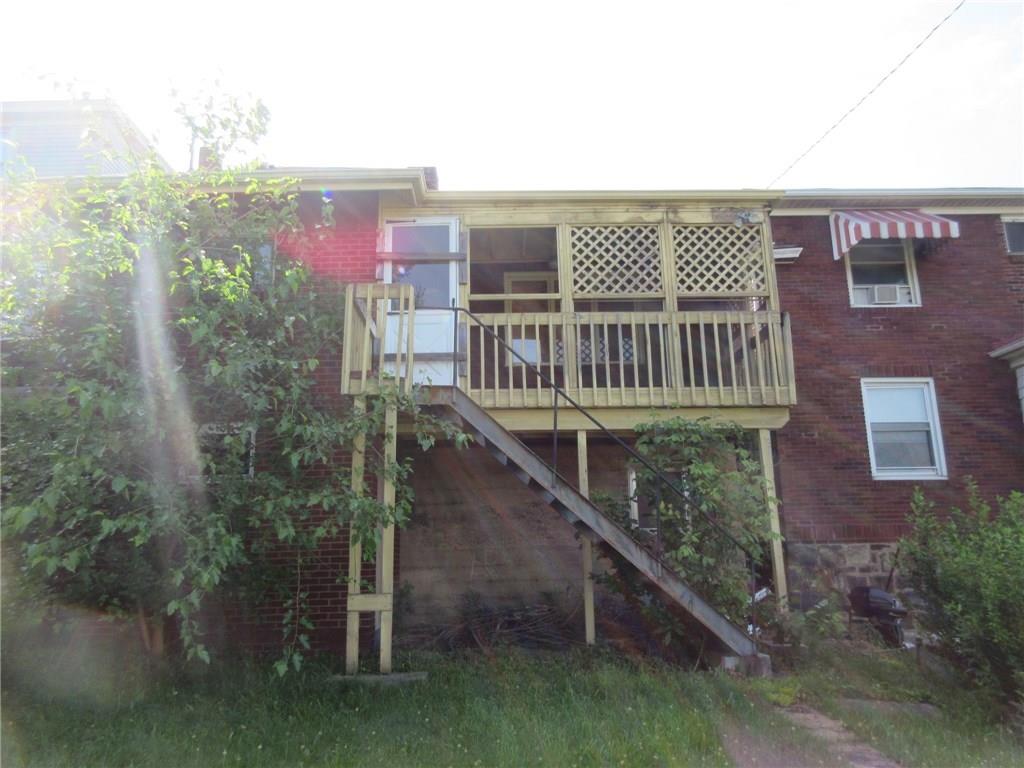 1126 Wayne Avenue McKees Rocks, PA 15136 - Photo 4 of 6 Gallery Image 4