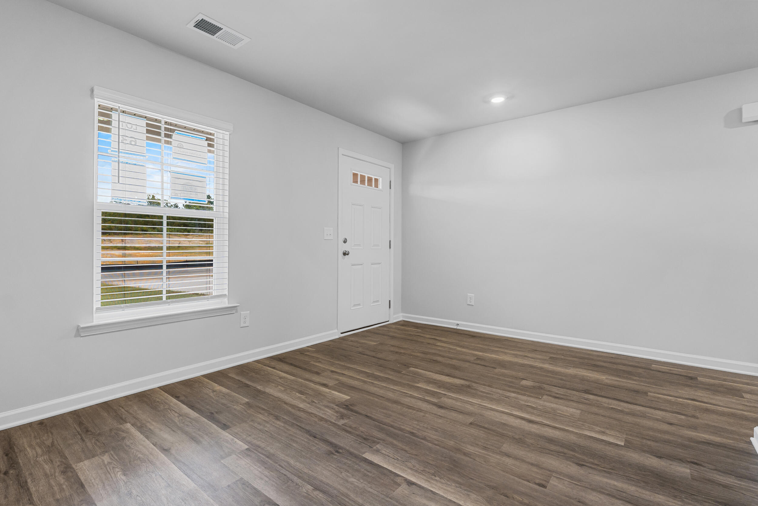 2273 Citation Street, Unit 16 Sumter, SC 29153 - Photo 3 of 30 Stock photo