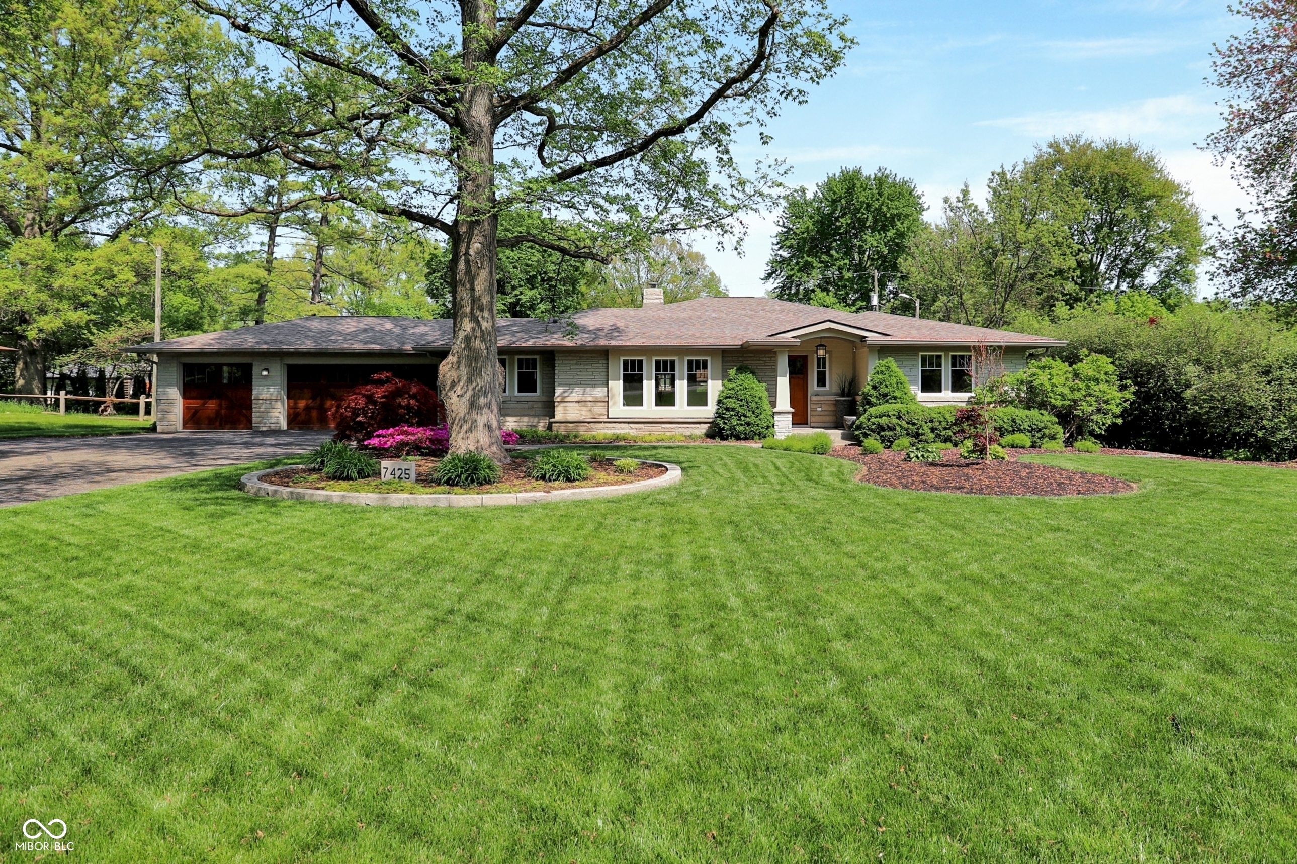 7425 Spring Mill Road Indianapolis, IN 46260 - Photo 2 of 2 Gallery Image 2