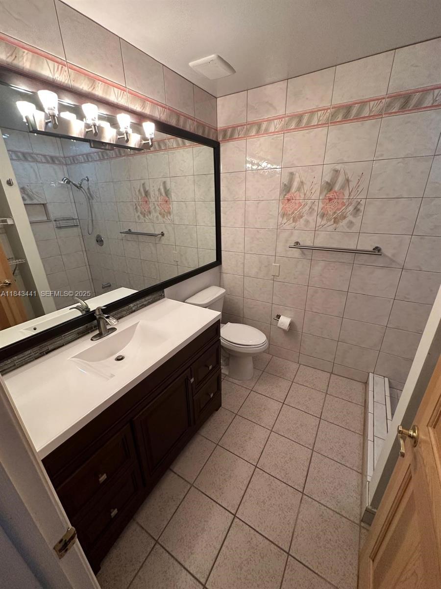 10375 Southwest 111th Street Miami, FL 33176 - Photo 29 of 30