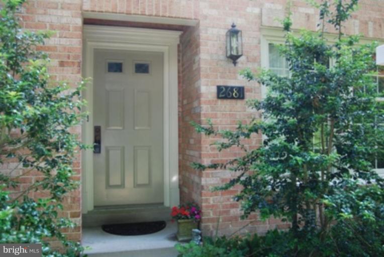 2681 Marcey Road Arlington, VA 22207 - Photo 14 of 27 Welcome Home to Marcey Creek