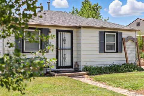 $420,000 | 6890 West 55th Place, Arvada, CO 80002