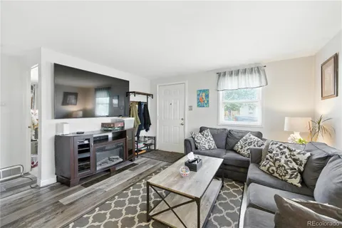 $420,000 | 6890 West 55th Place, Arvada, CO 80002