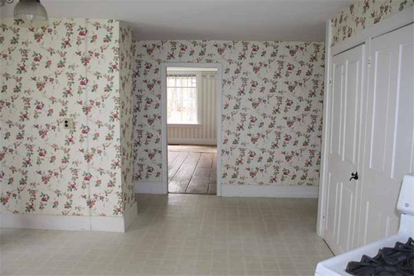 262 Tom Swamp Road Petersham, MA 01366 - Photo 7 of 30